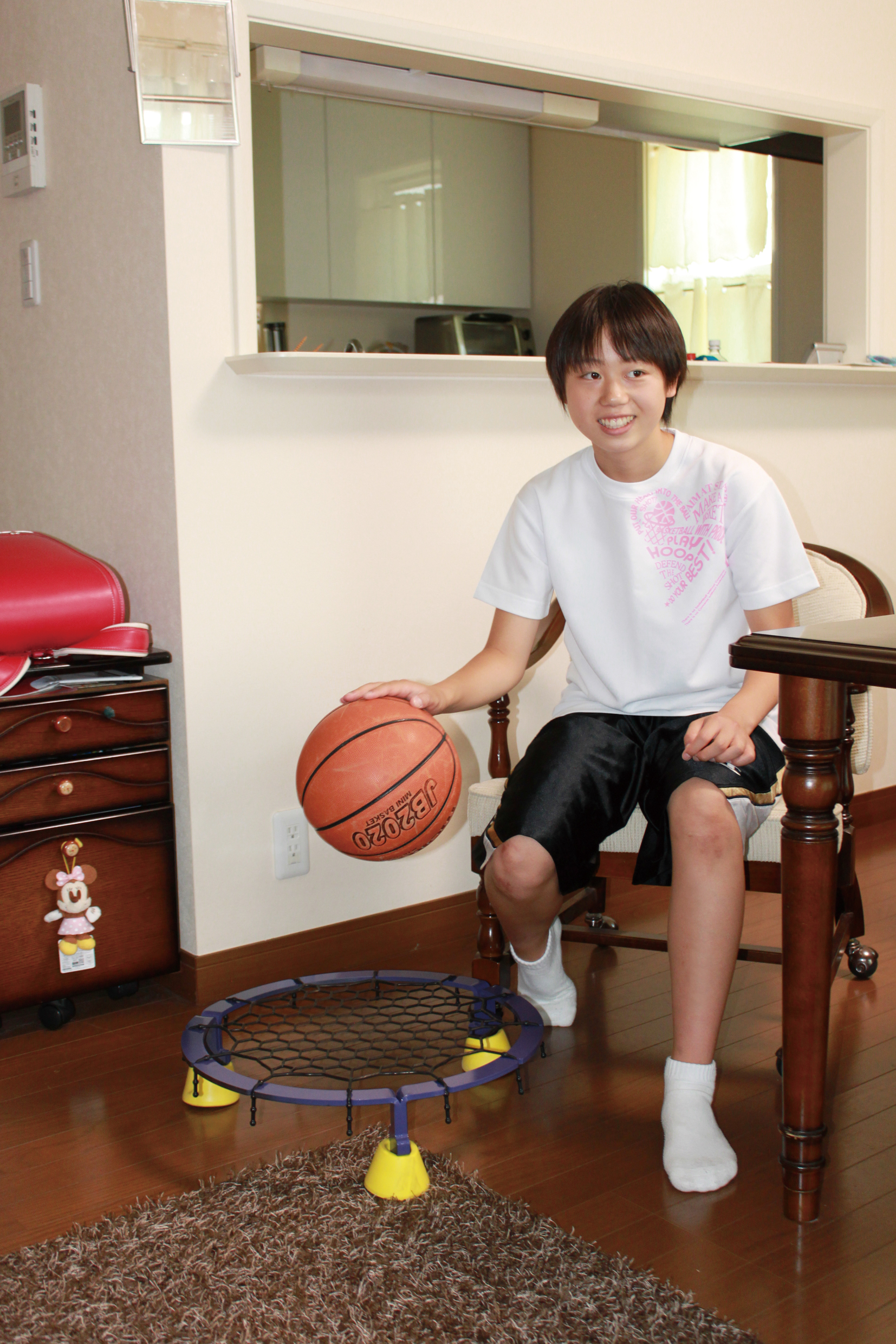 エアドリブルⓇでドリブルする子ども